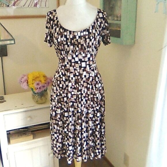 Danny & Nicole Soft Knit Dress - Picture 1 of 10